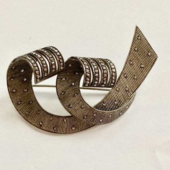 Vintage Sterling Silver Art Deco Marcasite Brooch Pin 925 Estate Ribbon Swirl - Picture 4 of 14